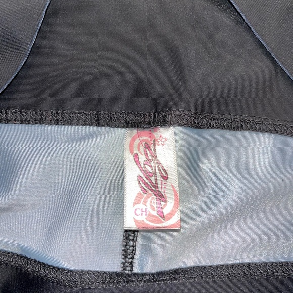 NWOT Women’s VOG Black/Pink Angel Wings Workout Tights/Leggings (Small) - Picture 4 of 4